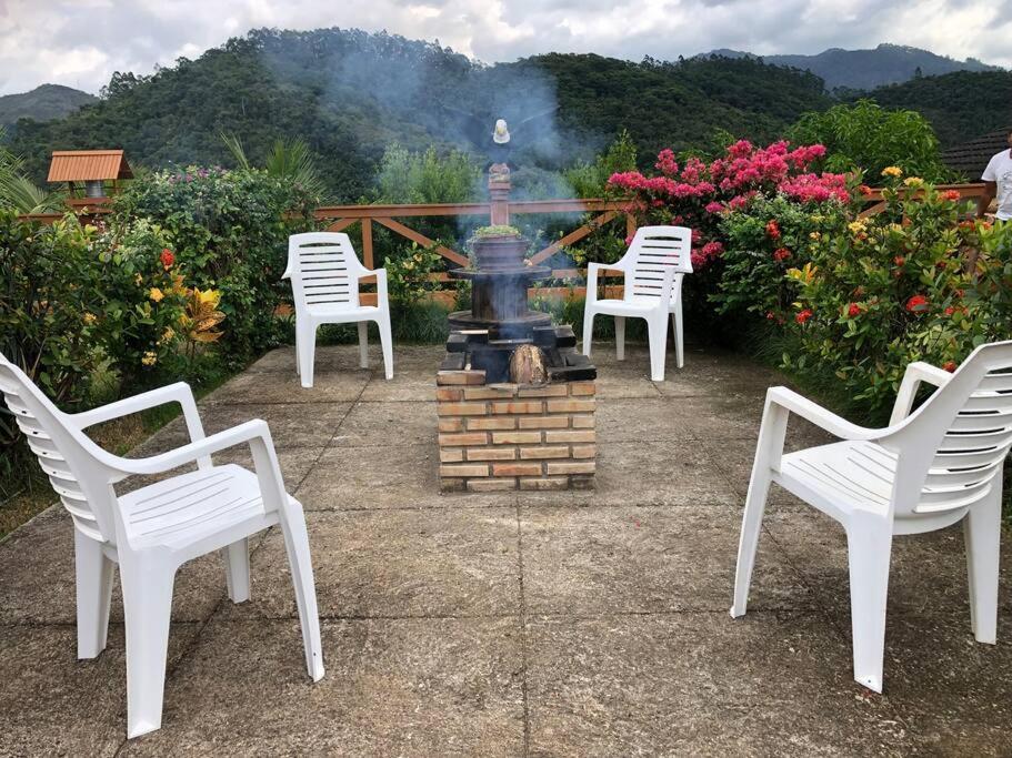 Vila Casa Nas Montanhas Em Domingos Martins Exteriér fotografie